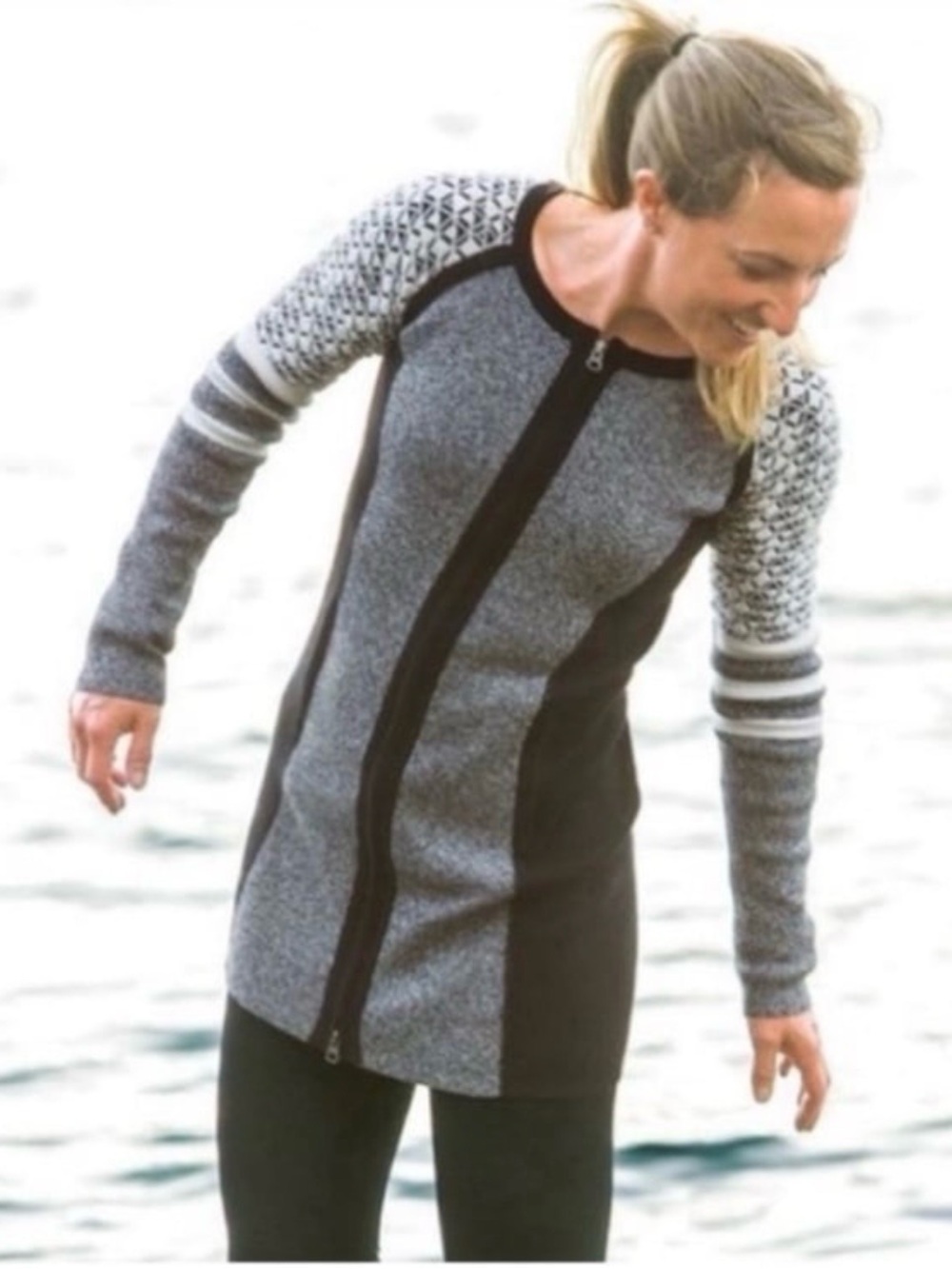 TITLE NINE Women's Cozy Grey Assassin Tunic Sweater Zip Up Wool Jacket Sz M